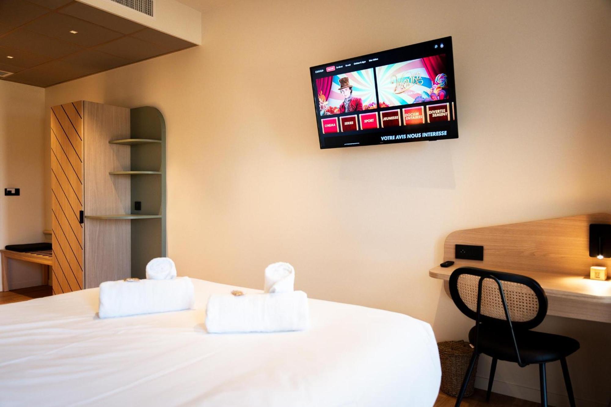 Bo Hotels Ambronay Екстер'єр фото