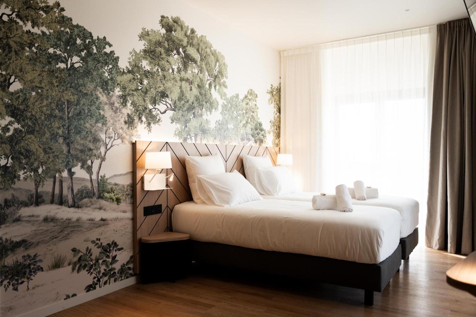 Bo Hotels Ambronay Екстер'єр фото