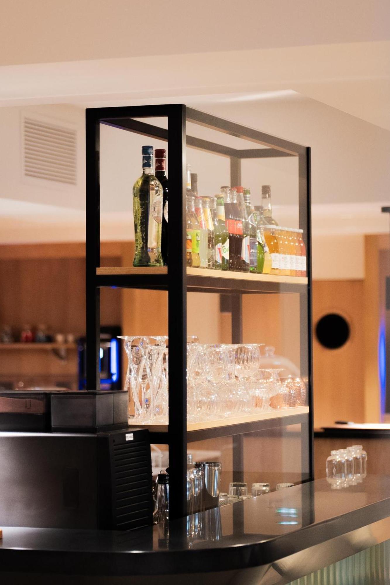 Bo Hotels Ambronay Екстер'єр фото