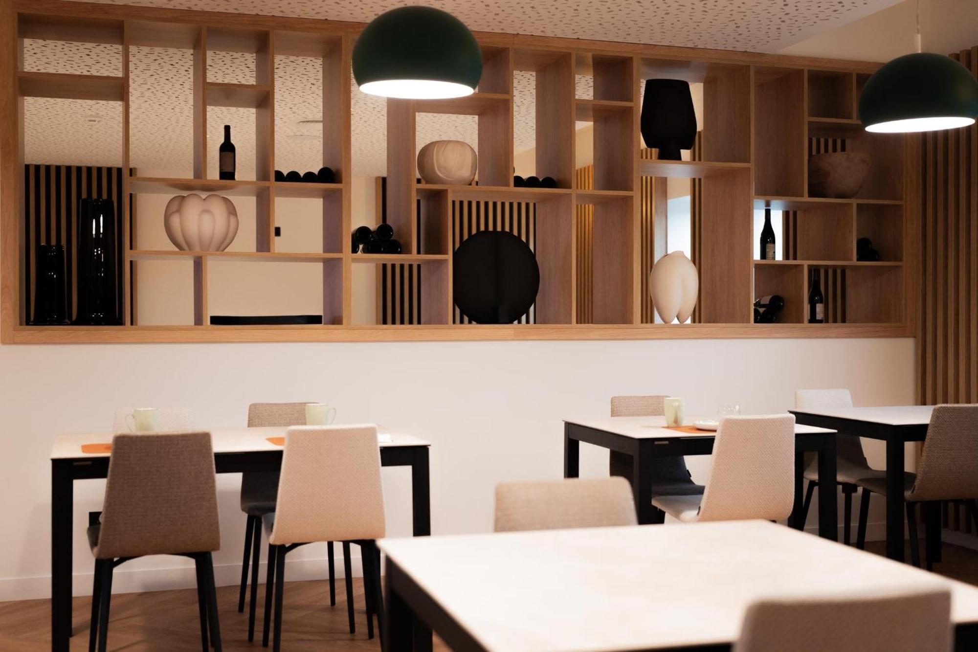 Bo Hotels Ambronay Екстер'єр фото